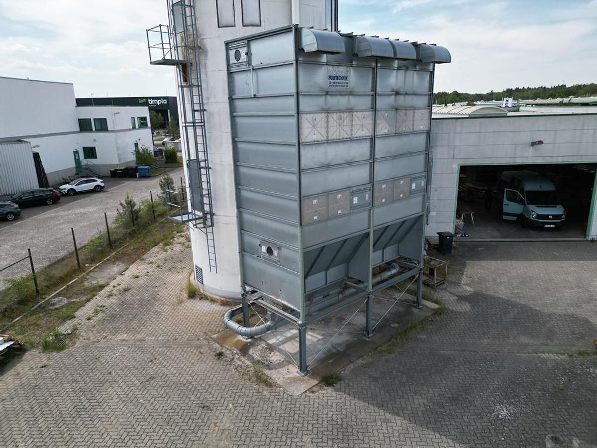 Gebraucht Absauganlage Höcker Polytechnik Multistar VQ 12/6