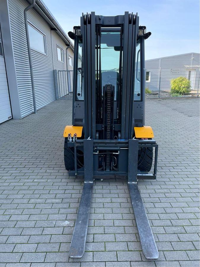 Gebraucht Gabelstapler Jungheinrich Typ DFG 430s SP G+E 120-470 DZ