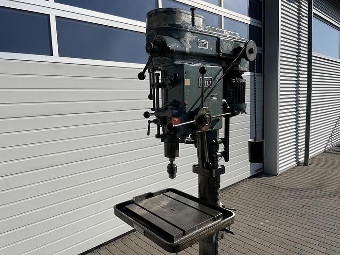 Gebraucht Ständerbohrmaschine HIW B074VAS