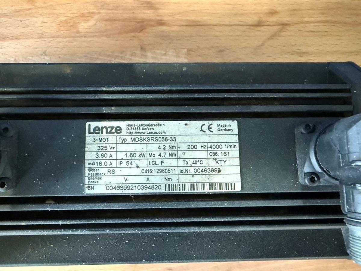 Gebraucht 1000242 Elektromotor Lenze MDSKSRS056-33