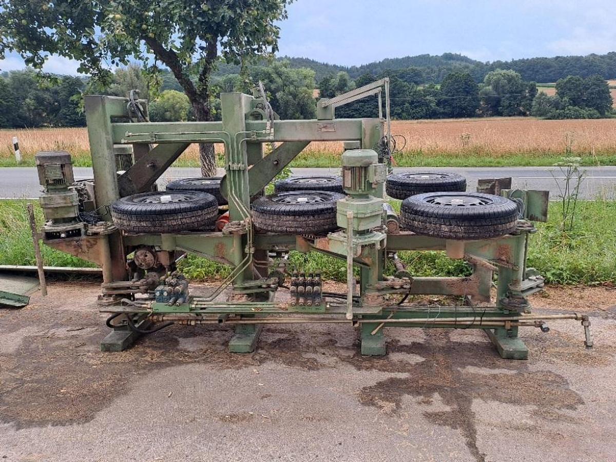 Gebraucht Zentrier-Maschine für Sägewerksanlagen