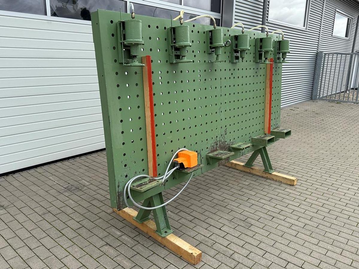 Gebraucht Pneumatische Verleimpresse