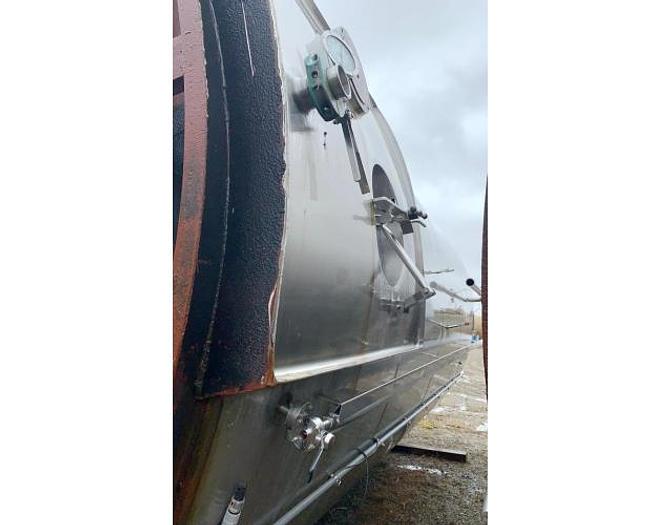 D'occasion USED 15,000 GALLON STAINLESS STEEL TANK WITH EPOXY LINING
