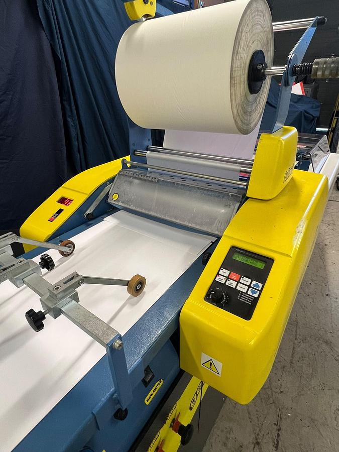 Used 2009 Foliant Foliant Gemini C 400A Automatic B3+ Laminating Machine