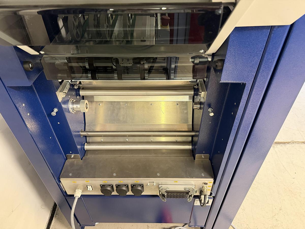 Used Showroom MB PrestigeNet 38 automatic folding machine