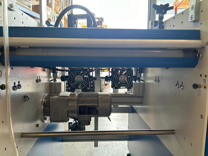 Refurbished 2019 D & K Neptune with foil rewind unit