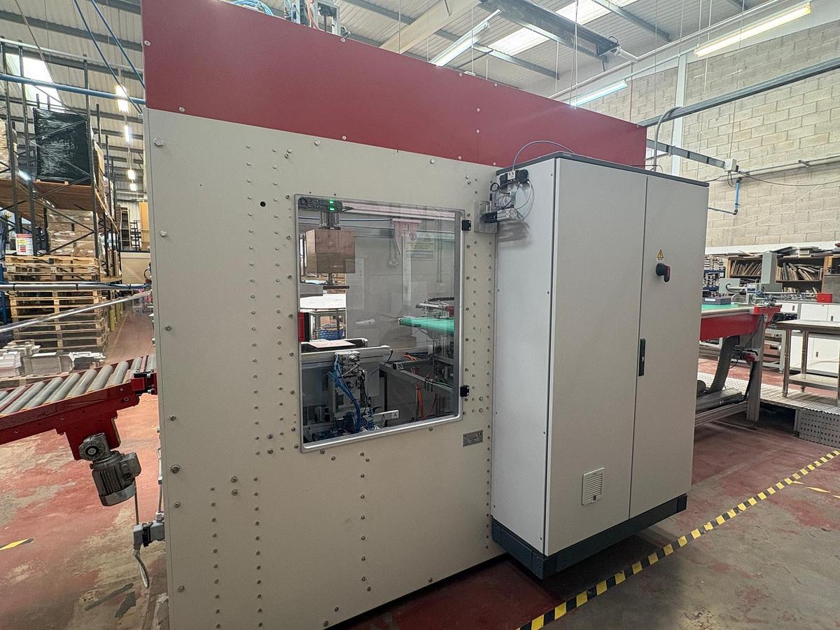 Used Peroni Box Wrapper 24
