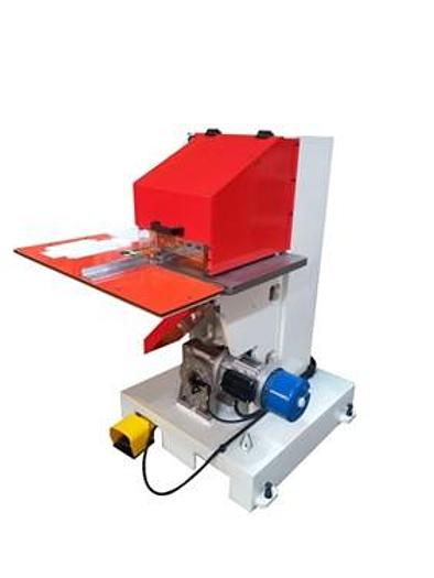 Peroni Ruggero FPR - Semi Automatic single head die cutting machine for rigid box wraps