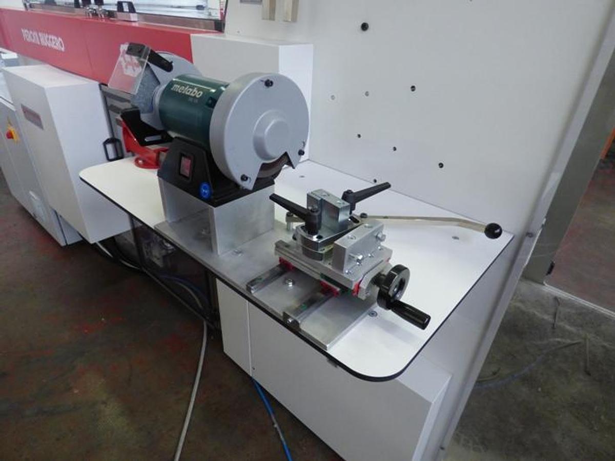 Peroni SC-T 1000  (grooving & 4 corner cutting)
