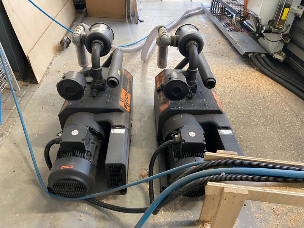 Gebruikt 2009 BIESSE Rover B7.40 R FT