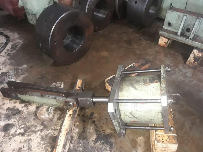 Used Press Hot Forging K8542