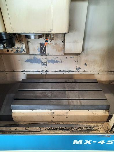 Usato CENTRO DI LAVORO VERTICALE OKUMA MX 45 VAE USATO