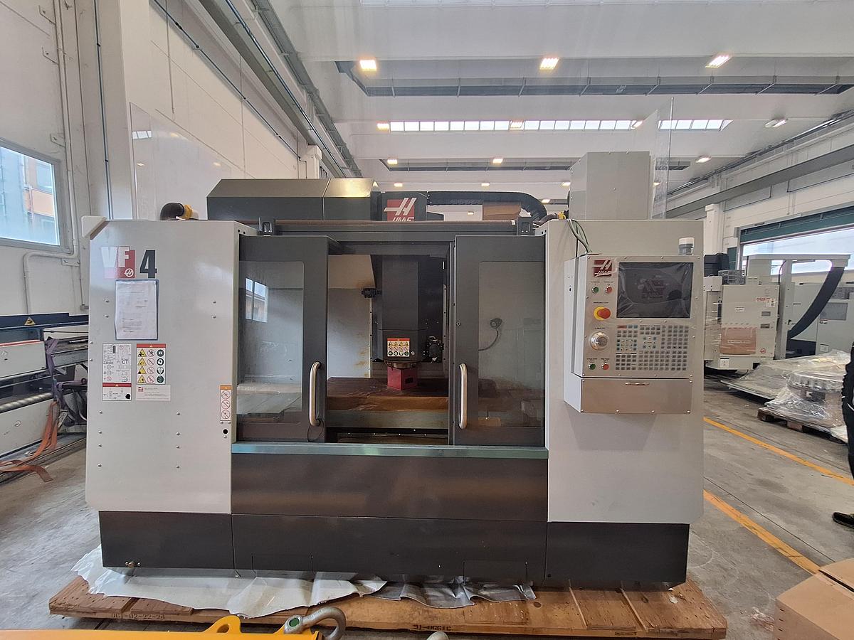 Usato CENTRO DI LAVORO HAAS VF-4-EU SHOW ROOM
