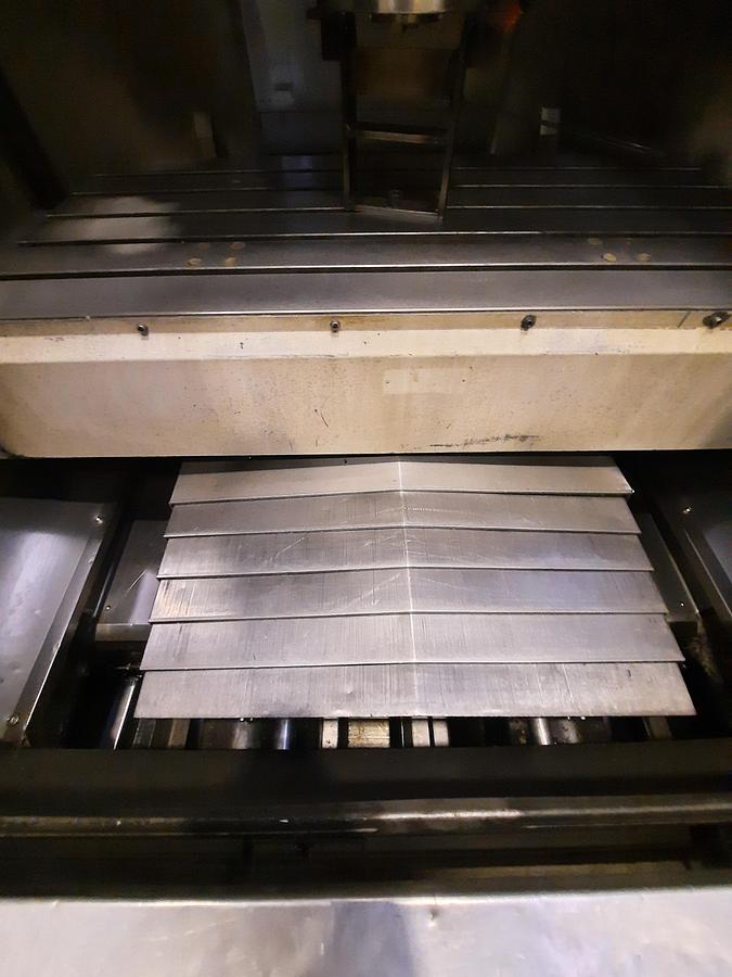 Usato CENTRO DI LAVORO BRIDGEPORT XR 1000