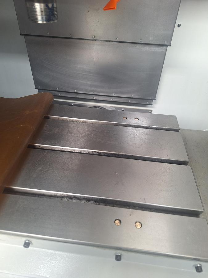 Usato CENTRO DI LAVORO VERTICALE BRIDGEPORT GX 480 USATO