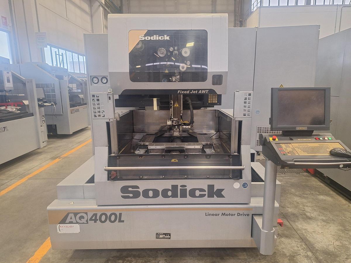 Usato ELETTROEROSIONE A FILO SODICK AQ 400 L 