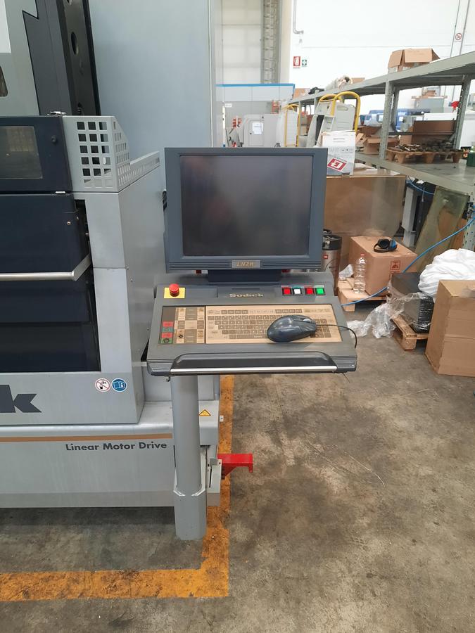 Usato Elettroerosione a filo SODICK AQ 600 L