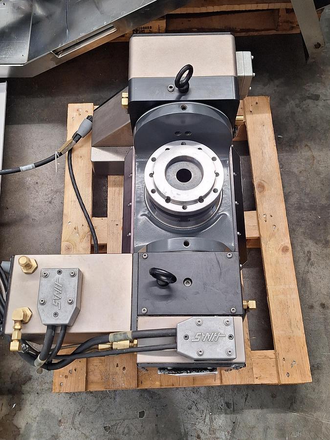 Usato CENTRO DI LAVORO VERTICALE HAAS VF 3 SS