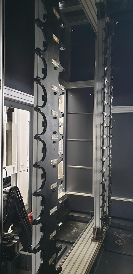 Usato CENTRO DI LAVORO OKUMA MU 6300 V