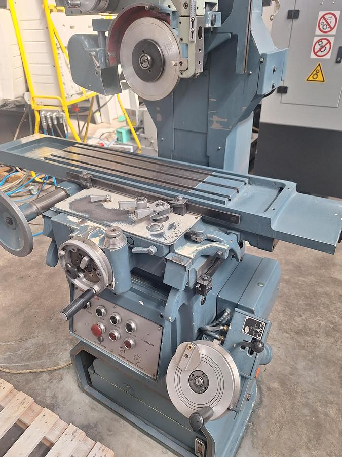 Usato RETTIFICA TANGENZIALE JONES & SHIPMAN J&S 540