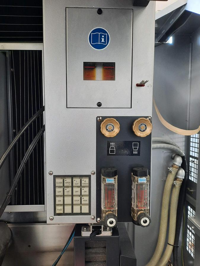 Usato Elettroerosione a filo SODICK AG400L