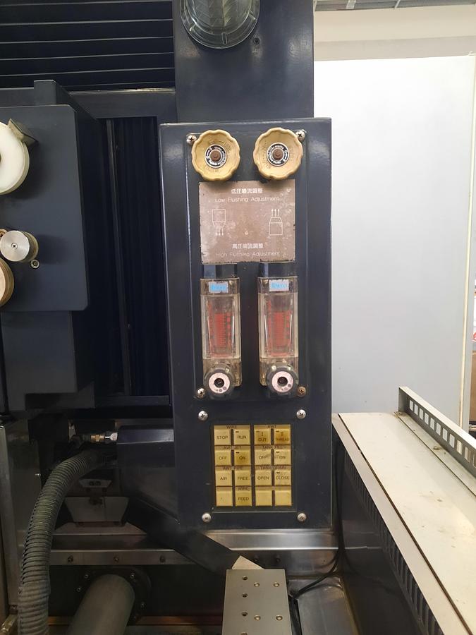 Usato Elettroerosione a filo SODICK AQ 600 L