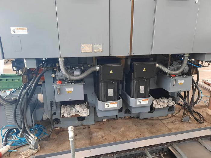 Usato TORNIO VERTICALE OKUMA & HOWA 2 SP – V 40