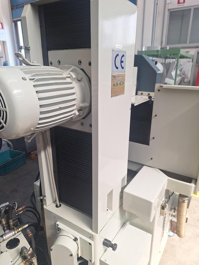 Usato RETTIFICA TANGENZIALE KENT KGS-63SD