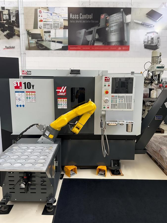TORNIO HAAS ST-10Y-EU CON ROBOT PKG-1 SHOW ROOM