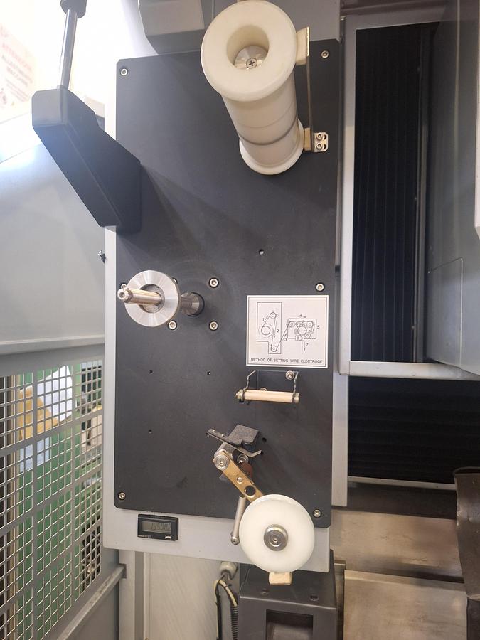 Usato Elettroerosione a filo SODICK AQ 327 L