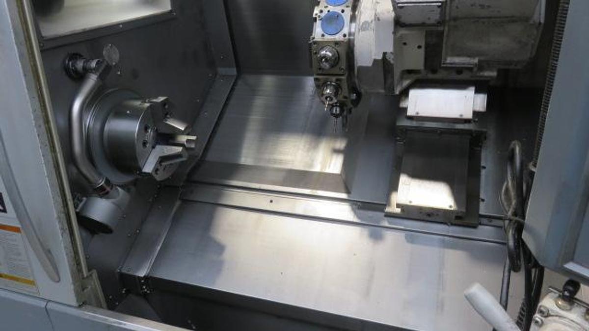 Usato 2011 OKUMA LB 3000 MYC USATO