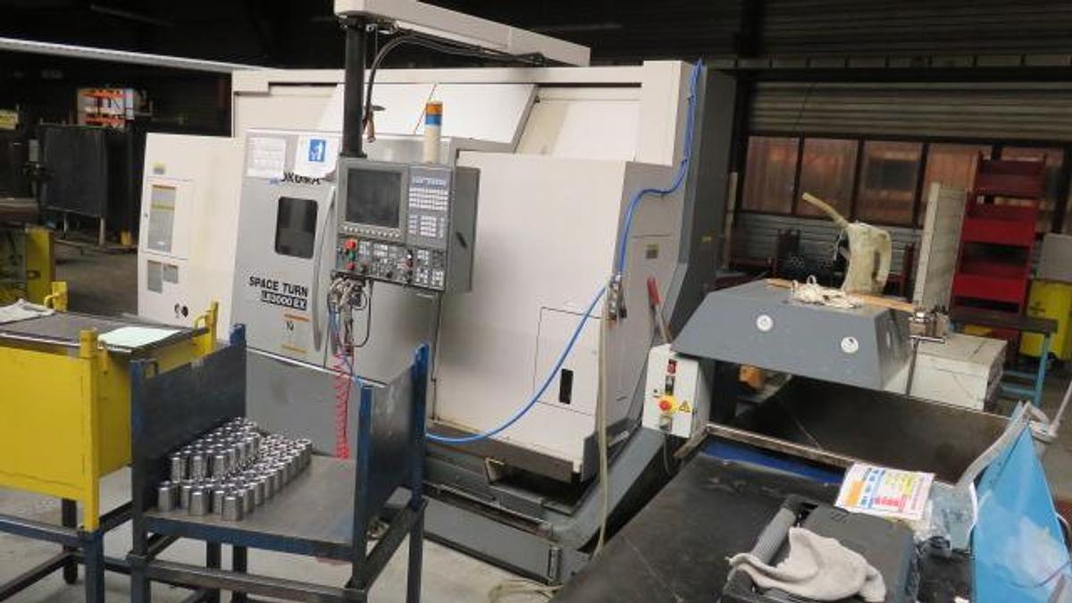 Usato 2011 OKUMA LB 3000 MYC USATO