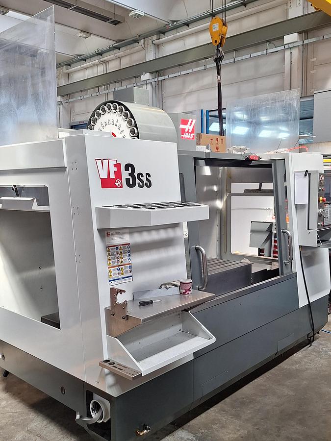 Usato CENTRO DI LAVORO VERTICALE HAAS VF 3 SS