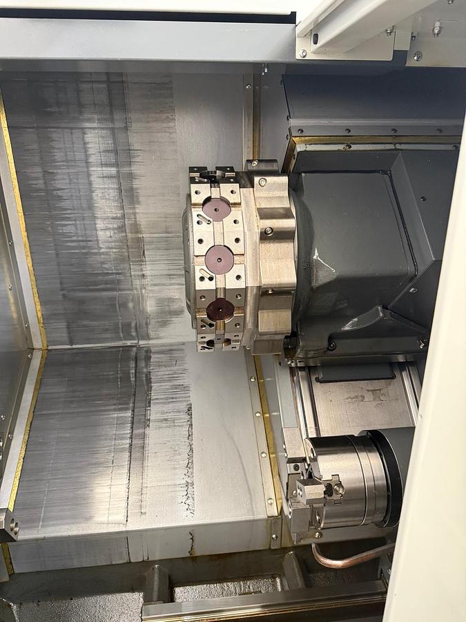 TORNIO HAAS ST-10Y-EU CON ROBOT PKG-1 SHOW ROOM
