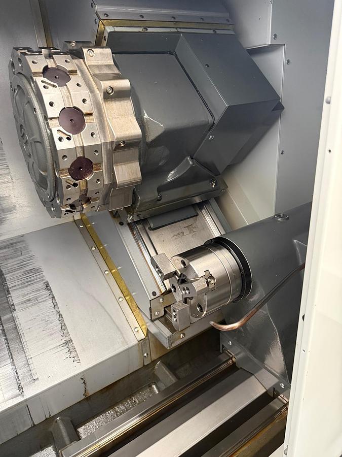 TORNIO HAAS ST-10Y-EU CON ROBOT PKG-1 SHOW ROOM