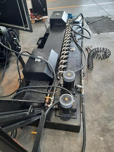 Usato CENTRO DI LAVORO HARTFORD HCMC 1270