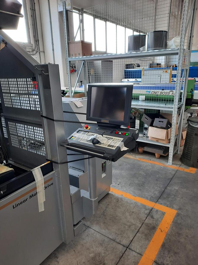 Usato Elettroerosione a filo SODICK AG400L