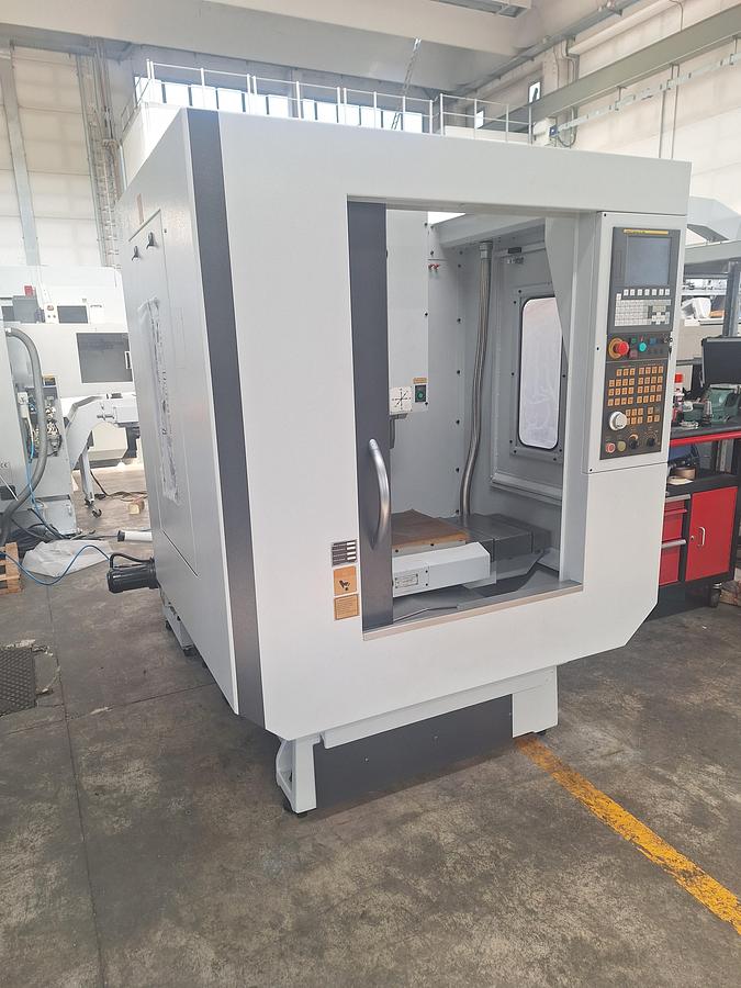 Usato CENTRO DI LAVORO VERTICALE BRIDGEPORT GX 480 USATO
