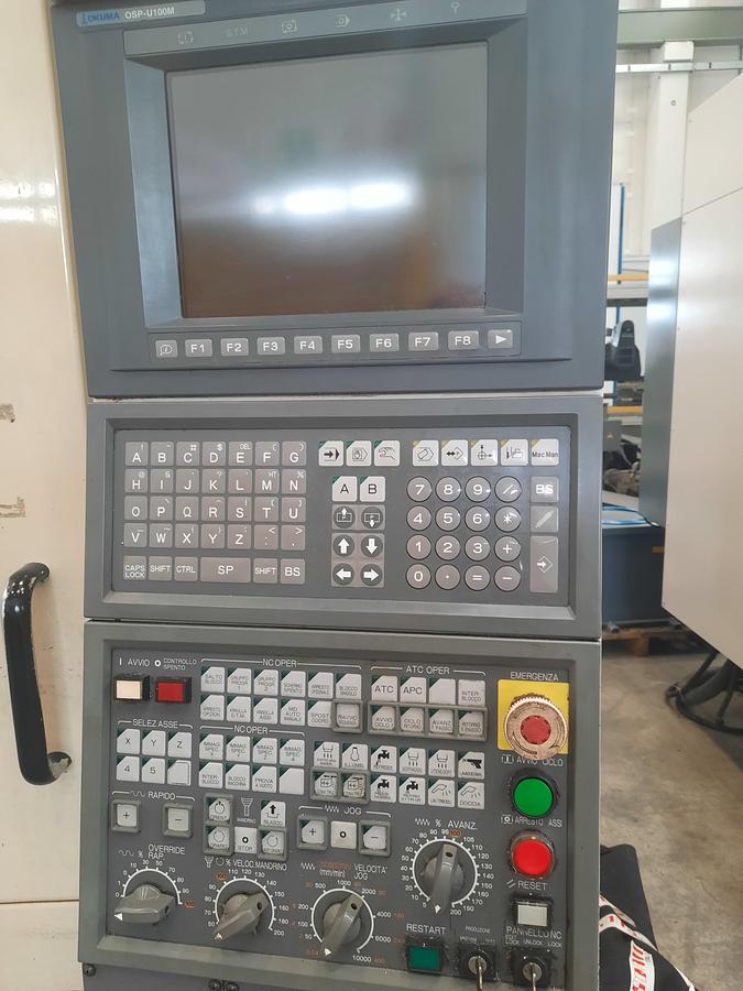 Usato CENTRO DI LAVORO VERTICALE OKUMA MB 46 VAE USATO