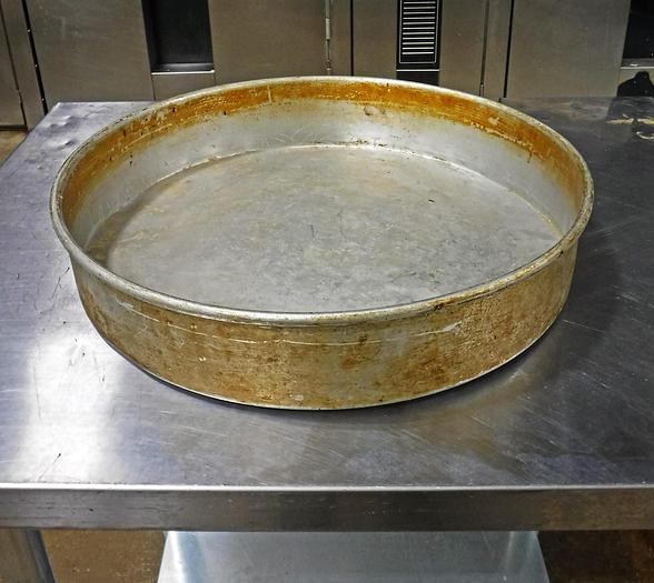 Used USED CAKE PANS-HUGE VARIETY!