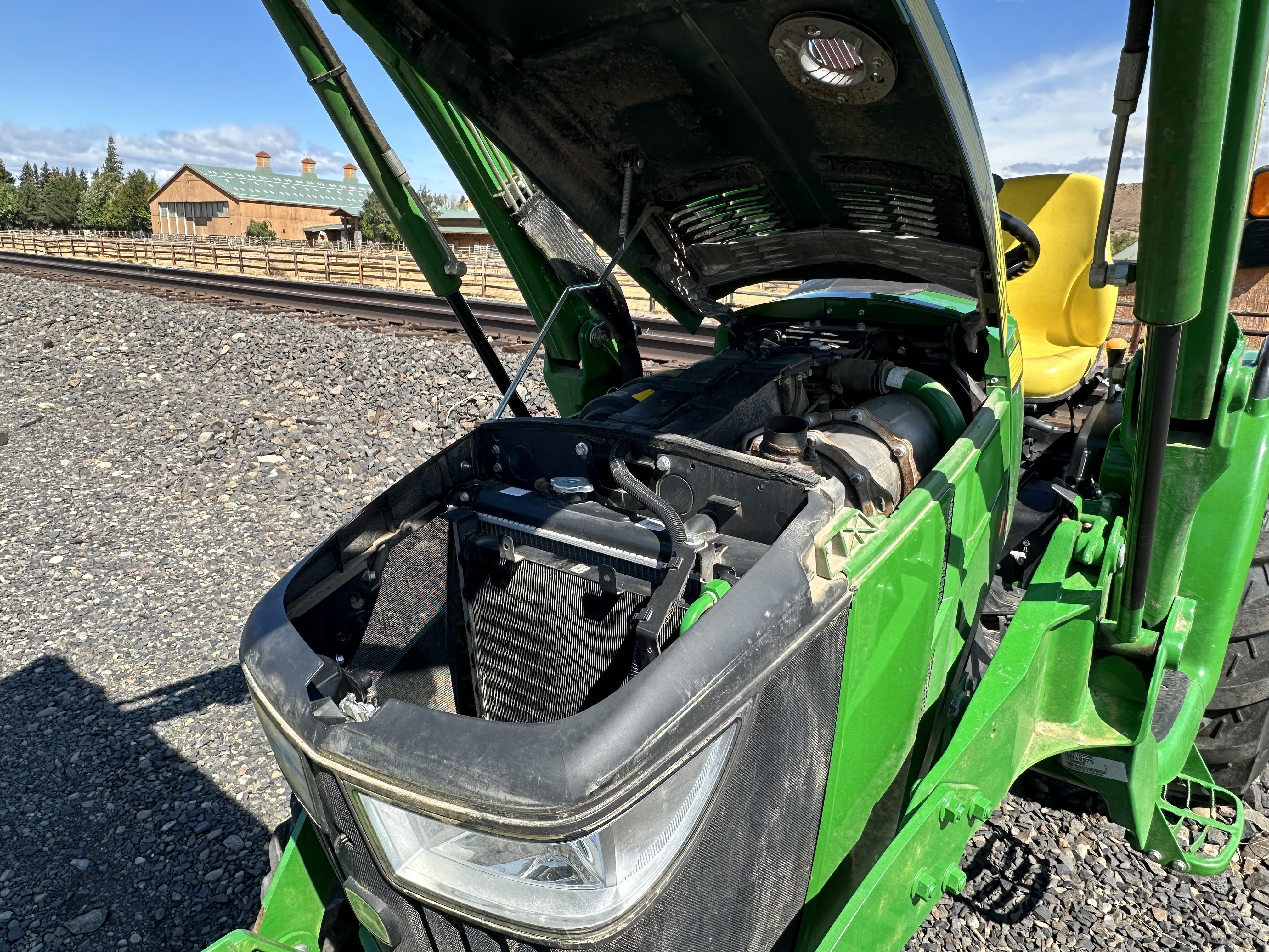 Used John Deere 3039R Diesel 4x4