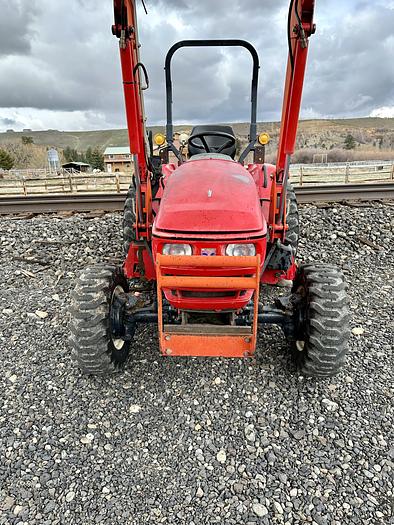 Used Branson 3510H Tractor