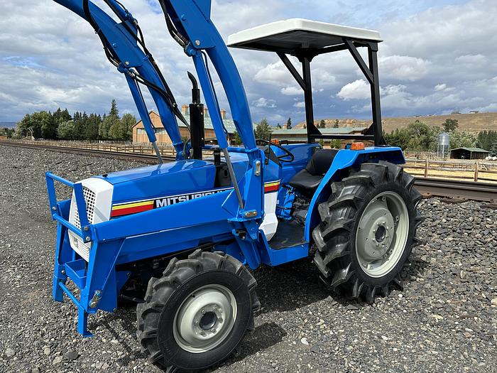 Used Mitsubishi Model MT3201