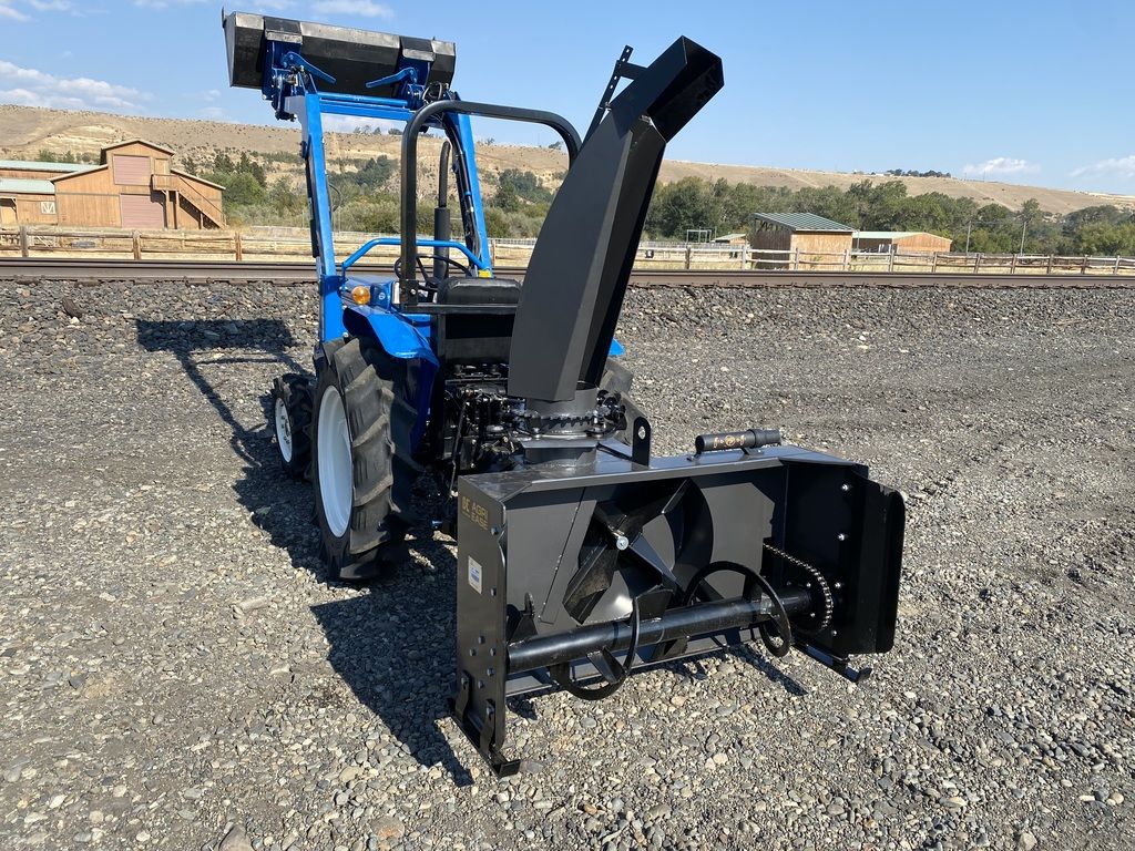 Used *Price Reduced* Snowblower Package 2010 Diesel 4x4 Tractor