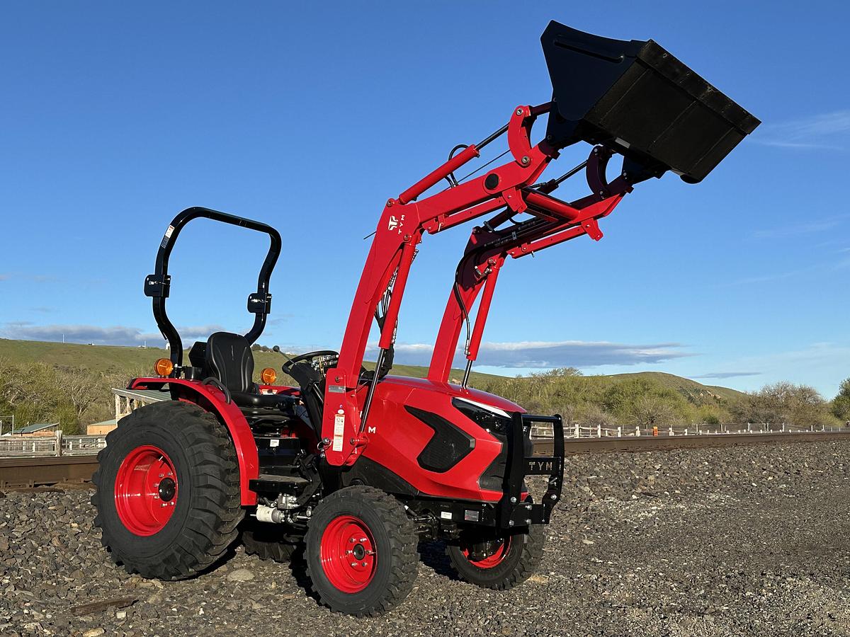 TYM / Branson Tractors 4815H