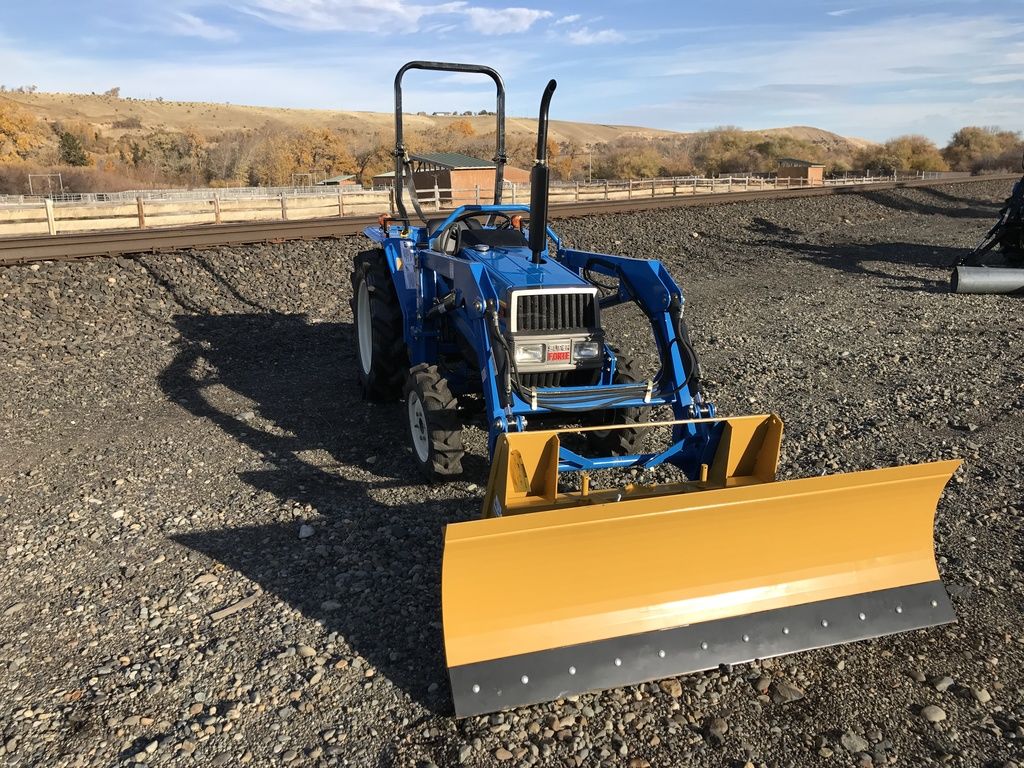 Used TractorCo.com Snow Blade-Front (skid steer)