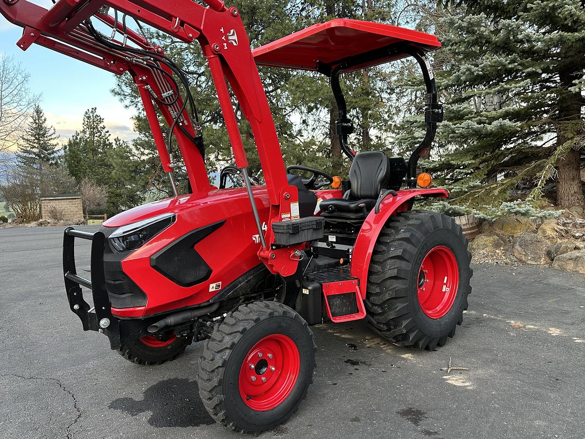 TYM / Branson Tractors 4215H