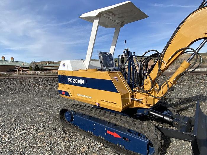 Used 2005 Komatsu PC20