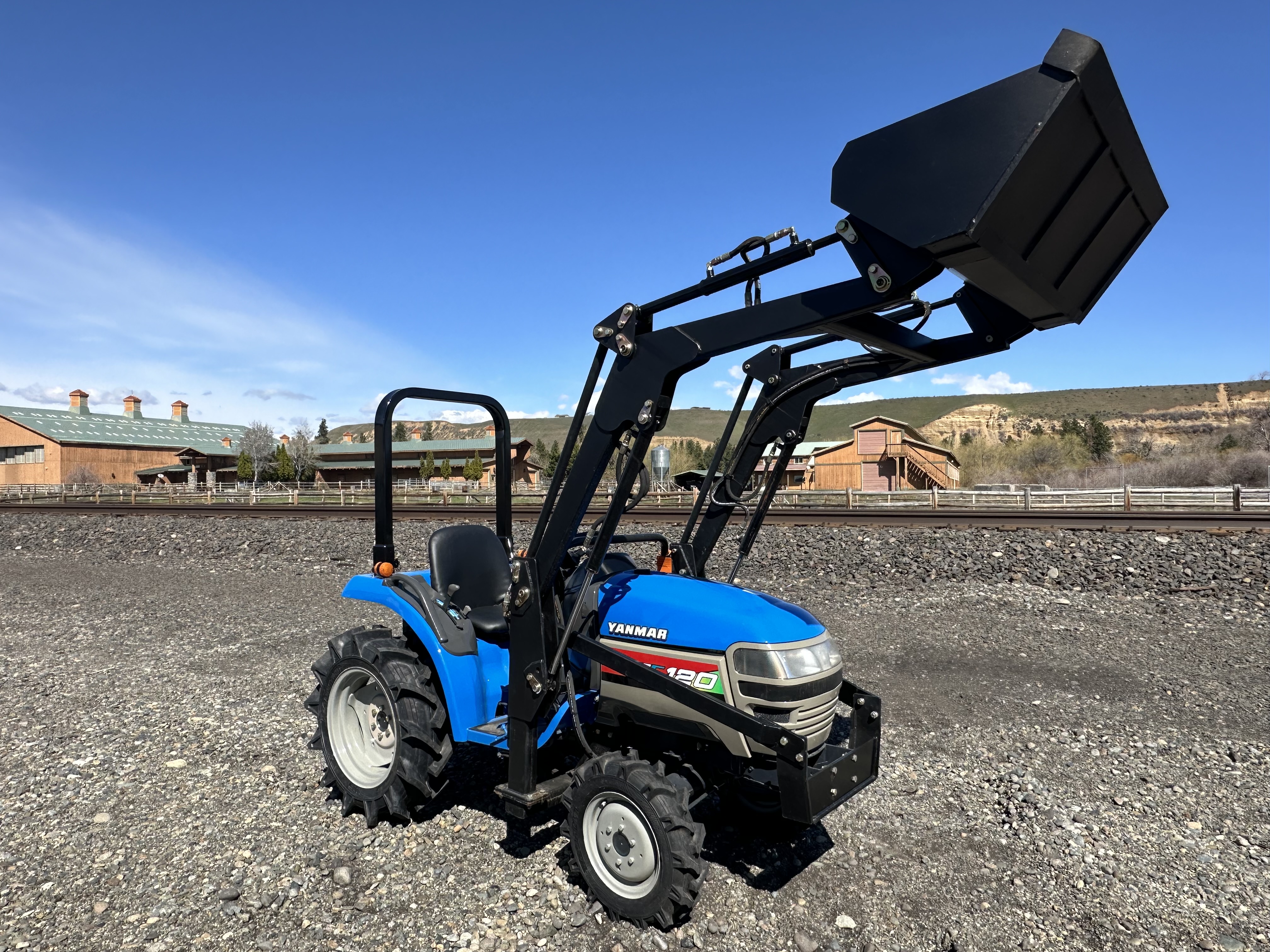 Used Yanmar AF 120 Diesel 4x4 Tractor with Front Loader