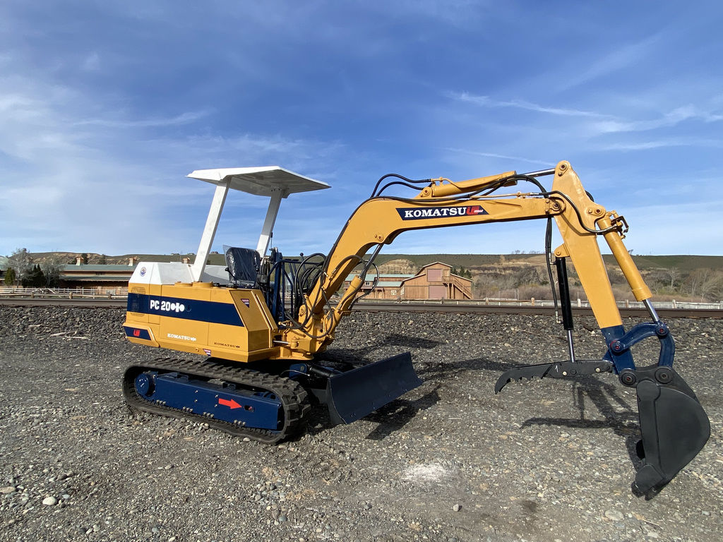Used 2005 Komatsu PC20